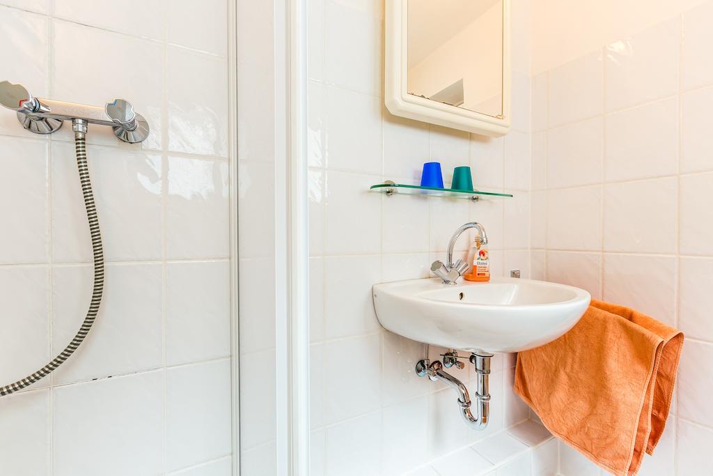 Ferienwohnung Koeln-Altstadt-Nord المظهر الخارجي الصورة