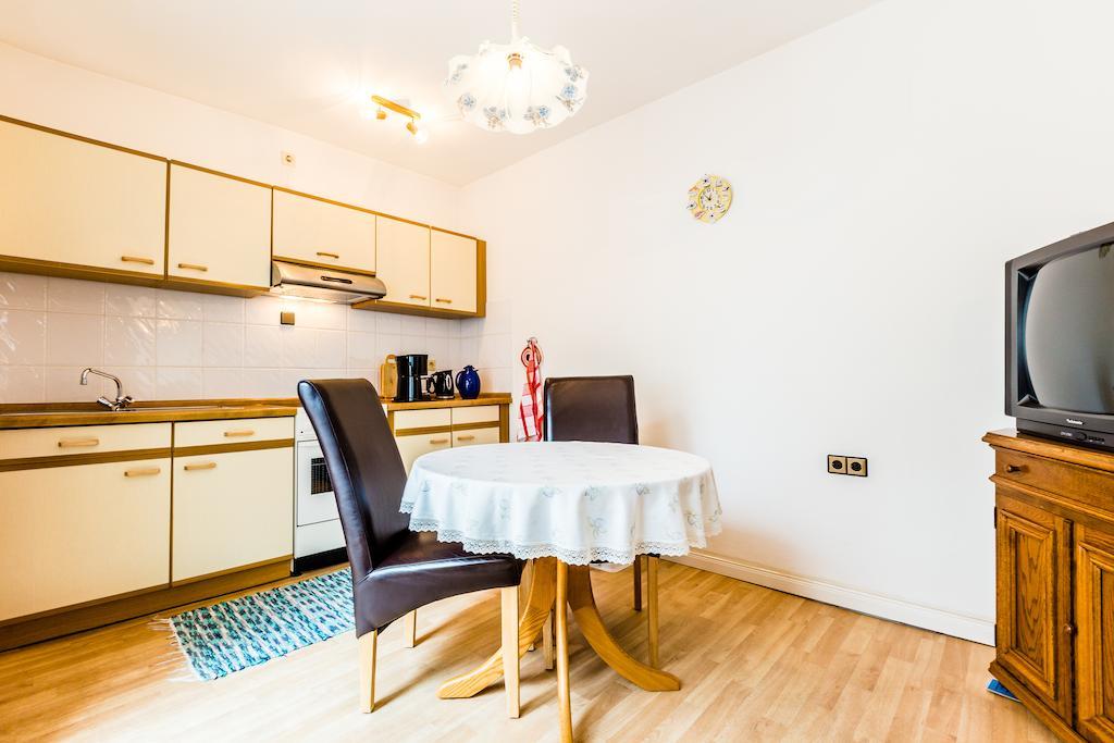 Ferienwohnung Koeln-Altstadt-Nord الغرفة الصورة