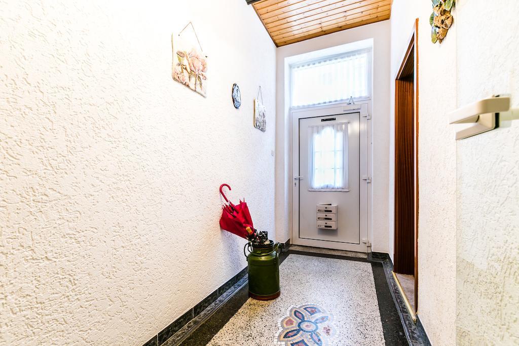 Ferienwohnung Koeln-Altstadt-Nord الغرفة الصورة