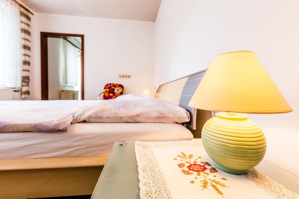 Ferienwohnung Koeln-Altstadt-Nord الغرفة الصورة